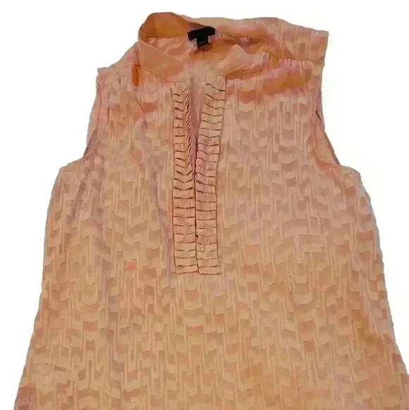 NWT ANN TAYLOR SLEEVELESS TOP - Picture 2 of 7